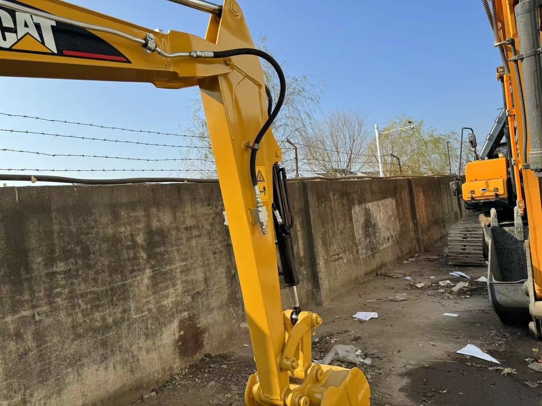 Wykorzystane koparki ścieżki mini koparki używane Caterpillar Cat306 do lekcji domowych
