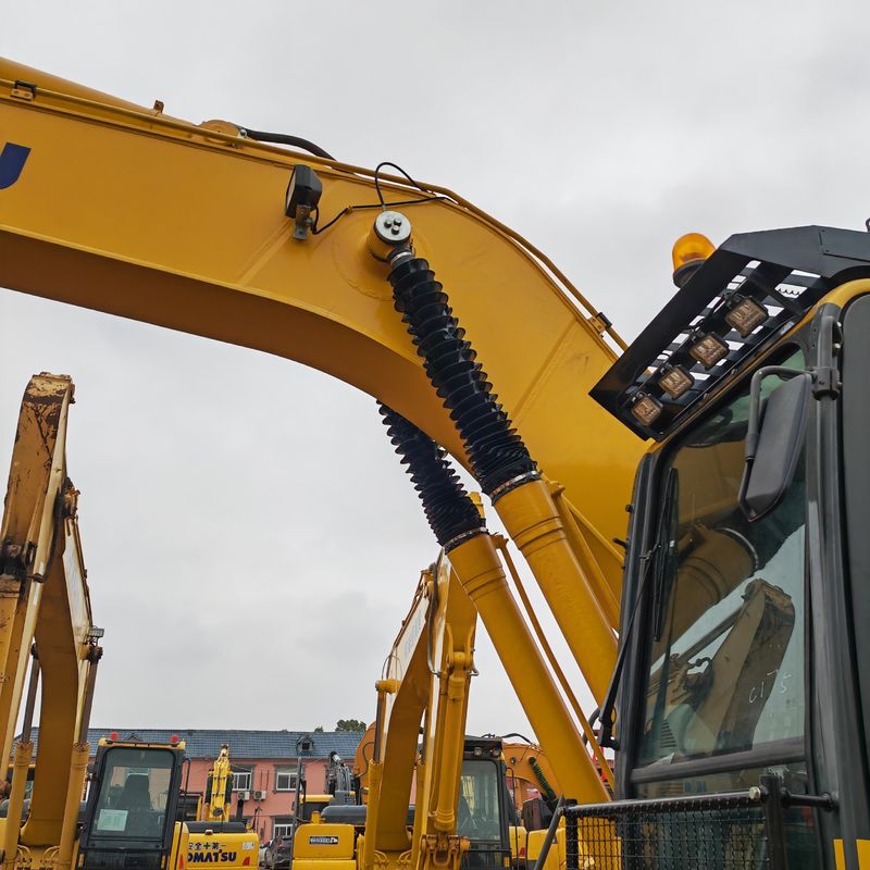 Oryginalny kolor używany grabarz komatsu pc240 w sprzedaży z ceną Leow