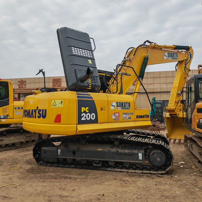 Używany grabarz w magazynie KOMATSU PC200-8/ORIGINAL PAINT SECOND HAND KOMATSU PC200-8 W PRODUKCJI Z NIEWIELKĄ CENĄ
