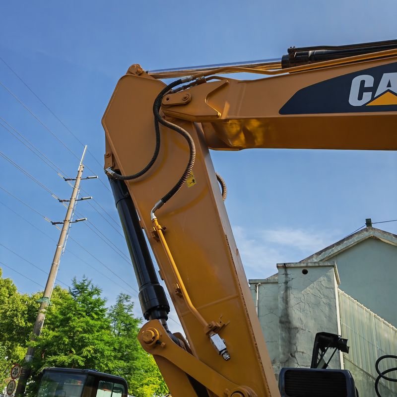 Stosowany Grabiarz Crawler w dobrym stanie CAT323DL 306 308 320D/ niska cena używany Japonia Grabiarz Na magazynie