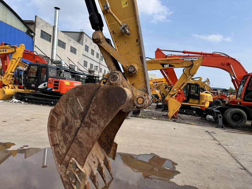 Najnowszy model Cartera, używana koparka, gąsienica CAT320GC 307GC, w dobrym stanie roboczym, posiada certyfikat EPA.