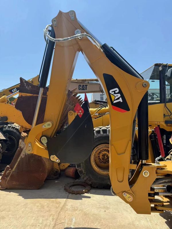Używany ładowarka Caterpillar CAT420F ładowarka Cat 420f/ używany japoński silnik w dobrym stanie