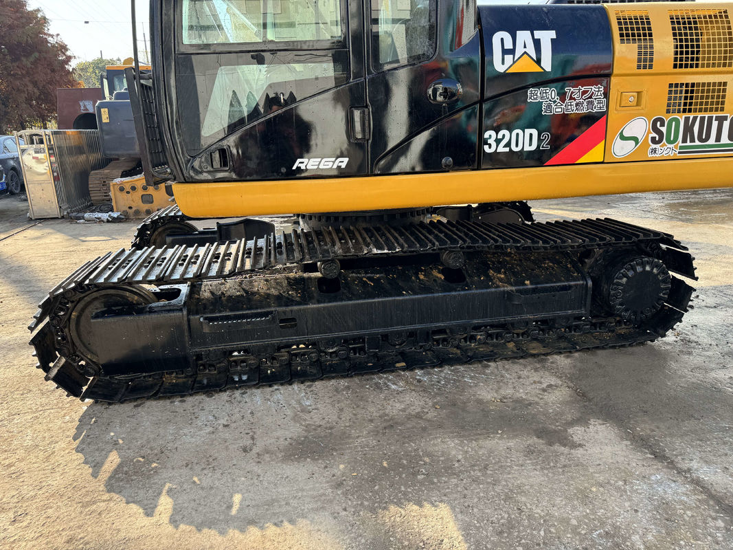 Caterpillar- Ekskawator oryginalny 320d2 konstrukcja hydrauliczna Digger CAT- 320d2 W dobrym stanie sprzedać tani używany grabarz