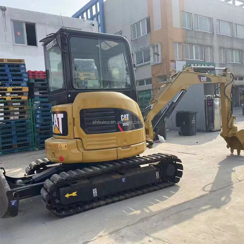 Używany MINI CAT303E/Używany MINI CAT303E Z NIKTYWĄ SIĄGĄCĄ W DLACZNIE ORIGINALNA LAKIERA CAT303E DO PRODUKCJI
